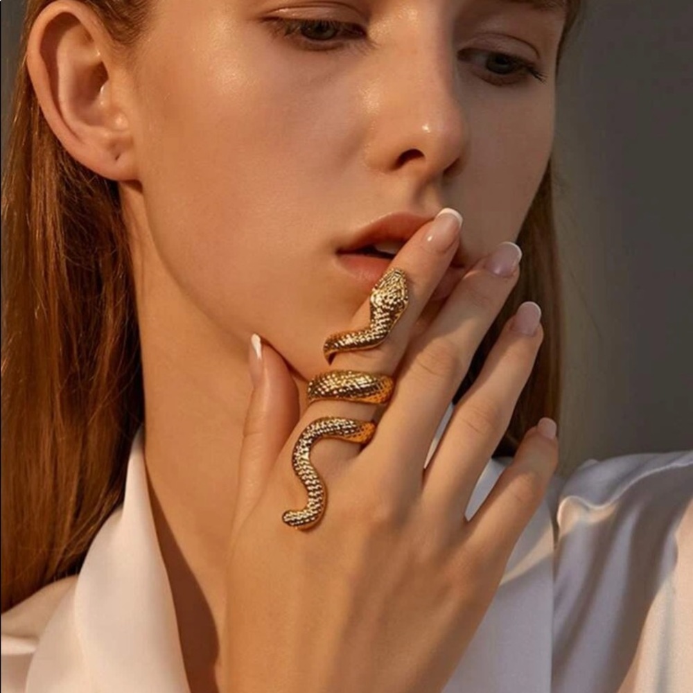 π Lovely Long Snake Wrap Ring π - Picture 1 of 6